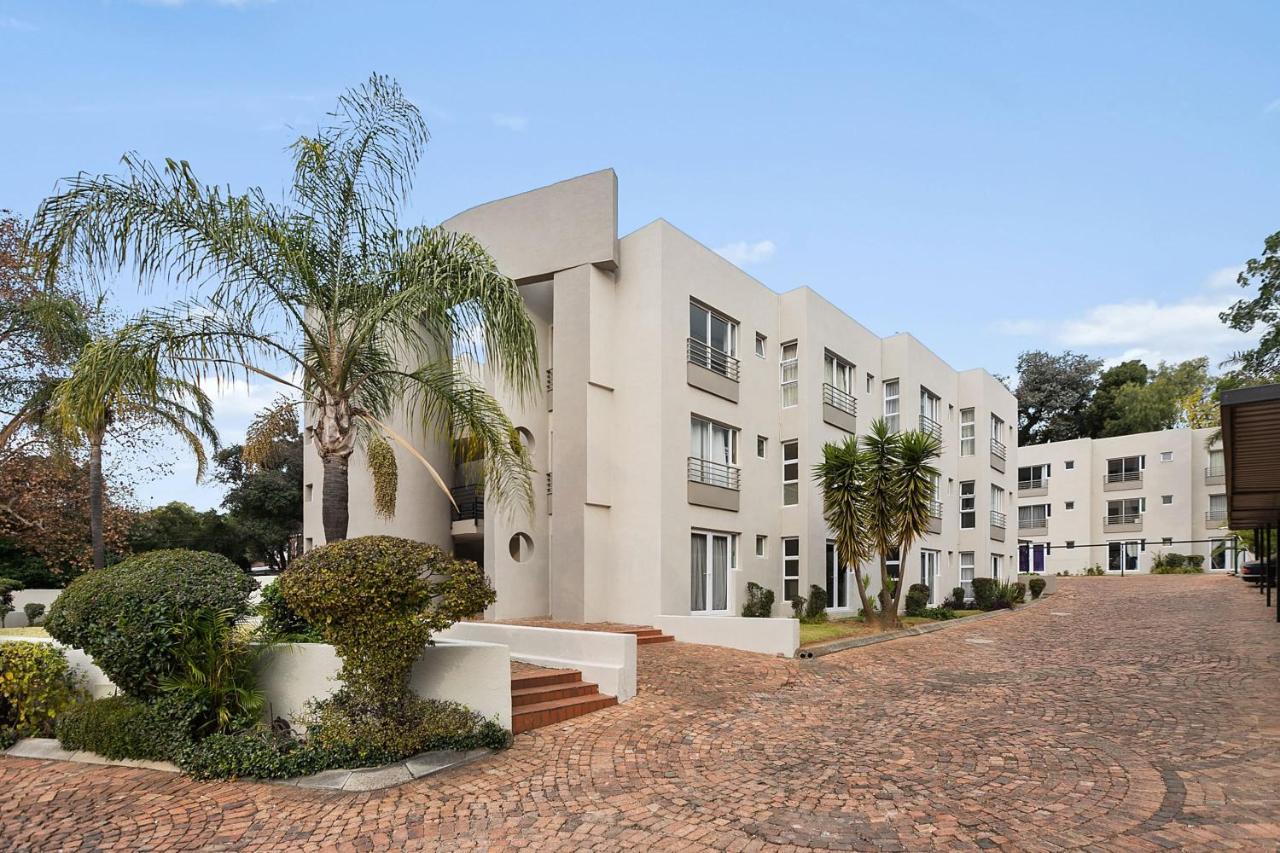 Marley On Katherine Johannesburg Exterior photo